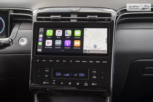 Поддержка приложений Apple CarPlay и Android Auto